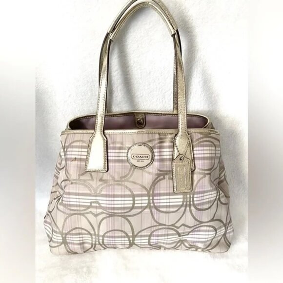 Coach Poppy Tartan Kiss lock shoulder bag Lavendar, Gold, Cream Triple Entry - Picture 1 of 8